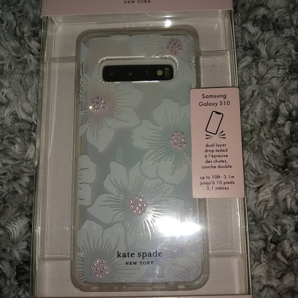 kate spade Accessories - Samsung Galaxy S10 Phone Case